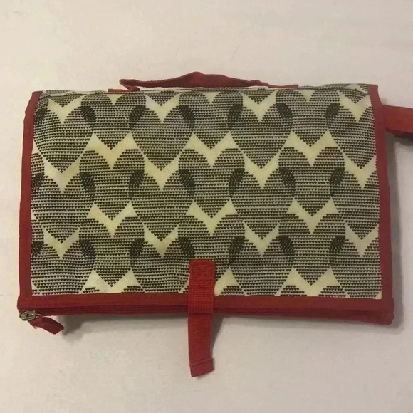 Skip Hop changing station bag. - Picture 12 of 12